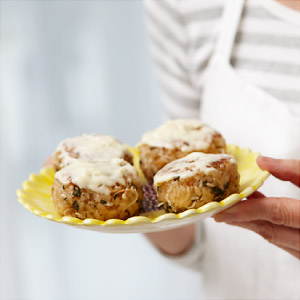 じゃことしその焼きおにぎりとカマンベールチーズ じゃことしその焼きおにぎりとカマンベールチーズ